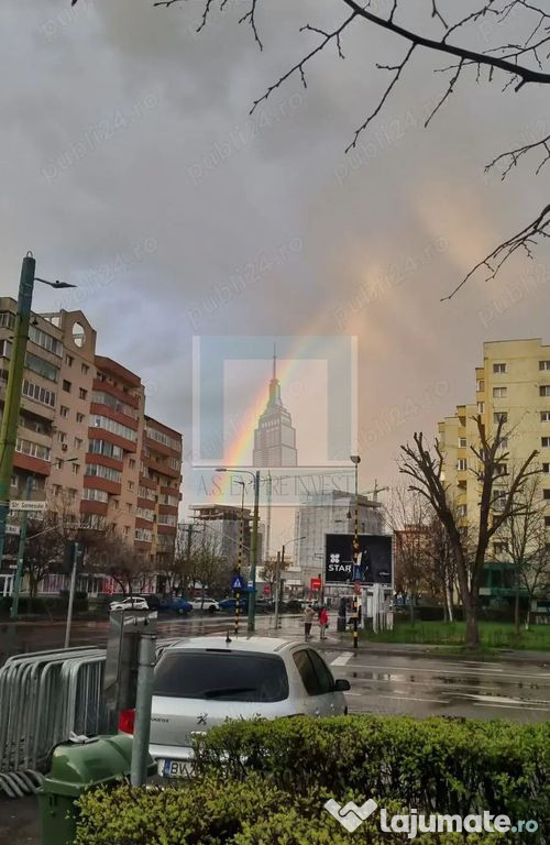 Apartament 3 camere de vanzare/ zona Florilor