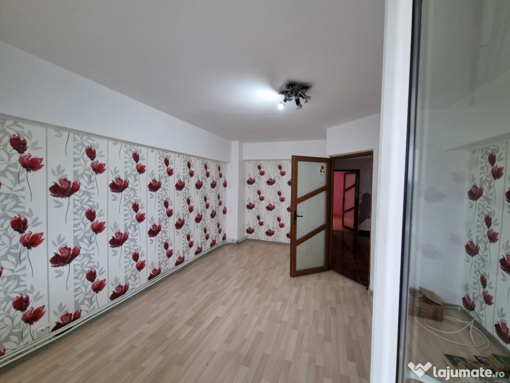 Parcul Trandafirilor- Ultracentral- 2 camere- bloc din 1986