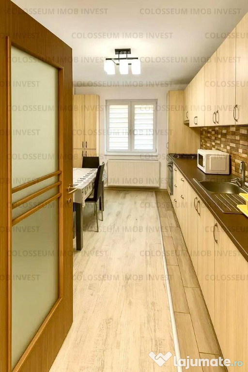 Apartament cu 3 camere si 2 bai, decomandat - zona Uzina 2