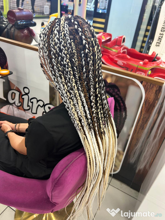 Negresa execut codițe afrobraids