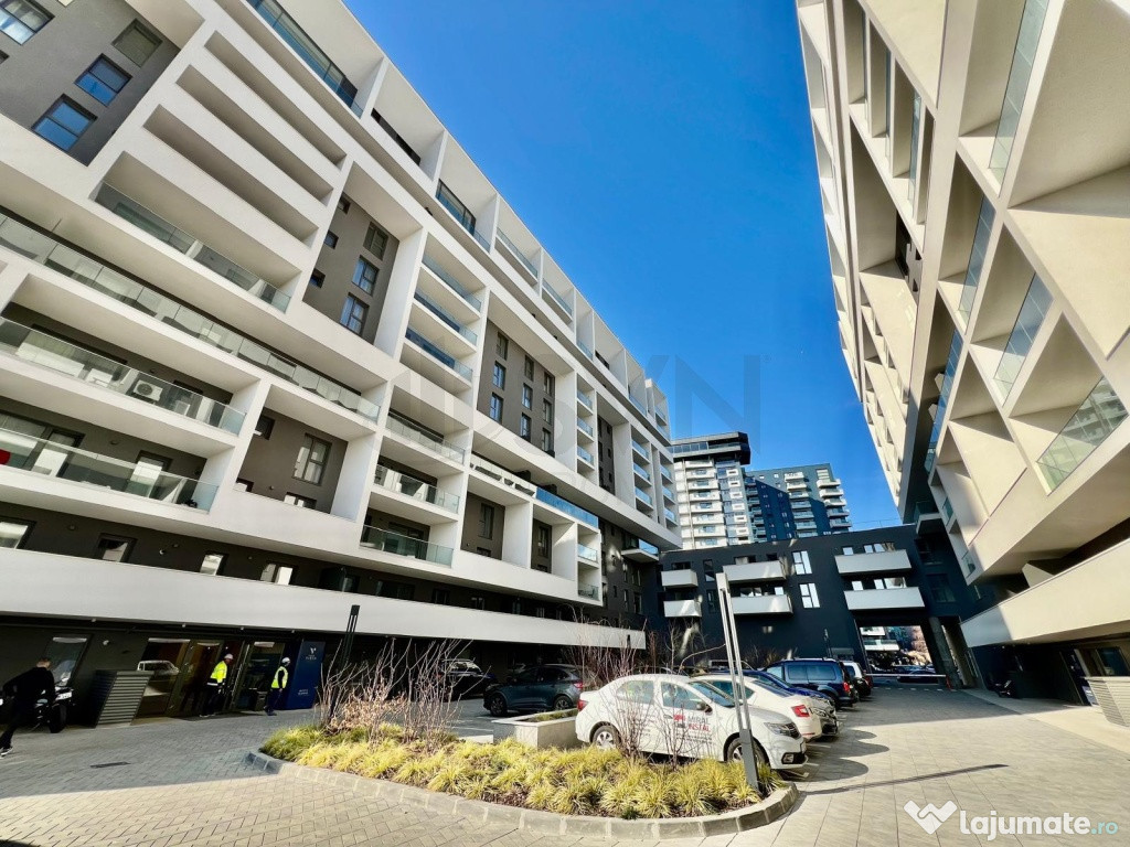 Apartament 3 camere decomandat cu Terasa