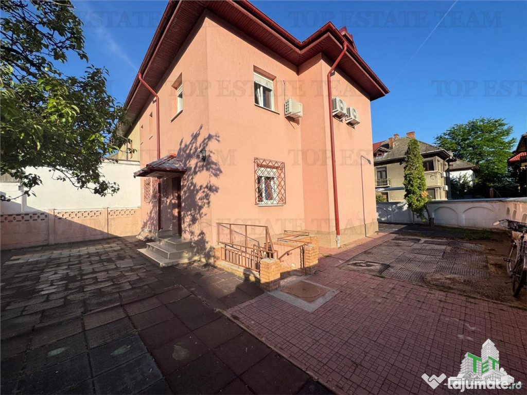 Vila de inchiriat in zona Parcul Circului