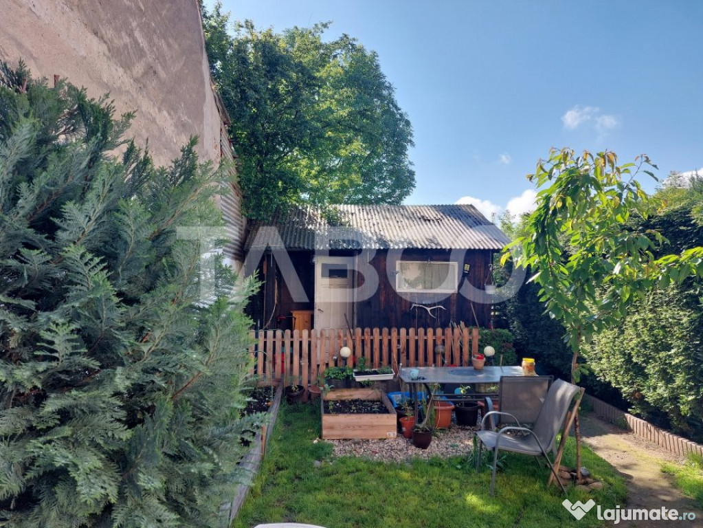 Apartament la curte 3 camere 59 mp pivnita gradina 60 mp Cis