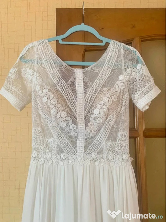Rochie albă cu sandale