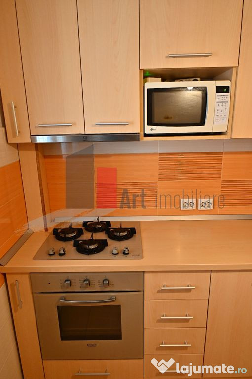 Apartament de inchiriat 3 camere Crangasi
