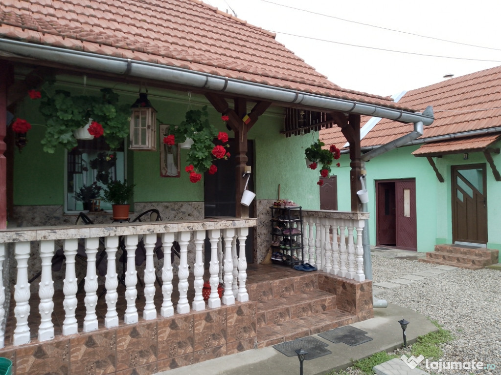 Casă de vânzare în Poiană Blenchii