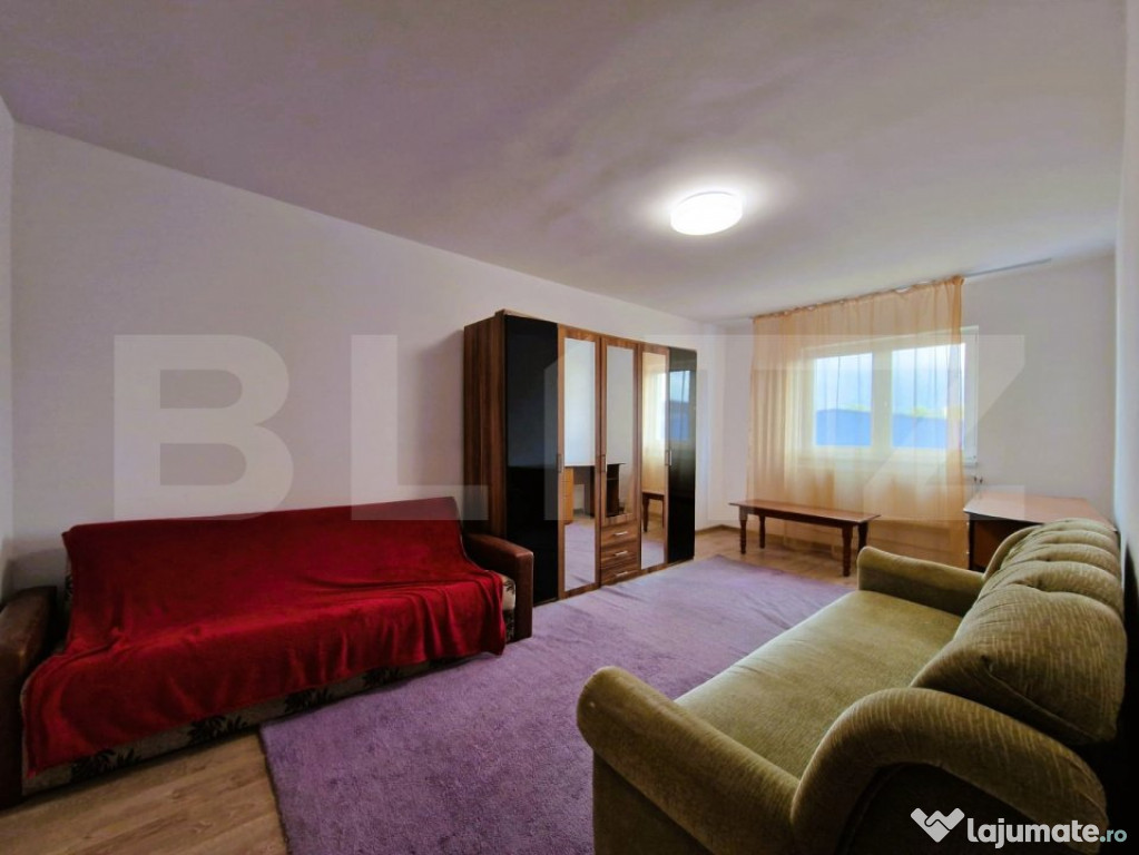Apartament cu 2 camere decomandate, 68 mp, zona strazii Trai