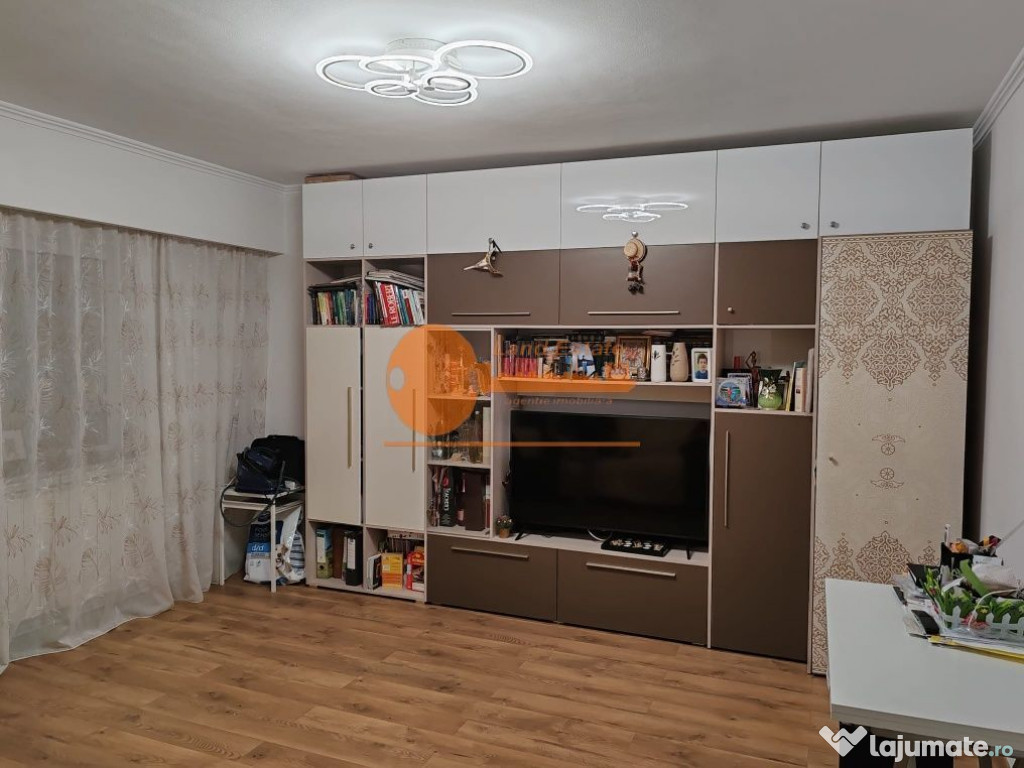 3 Camere Tineretului ( bloc 1986-centrala-loc parcare )