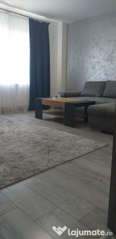 Inchiriere decomandat superb, renovat total, la prima inchiriere