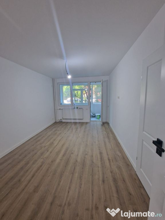 Apartament 2 camere Dristor / Fizicienilor /5 minute Metr...