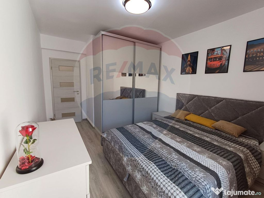 Apartament cu 3 camere de inchiriat