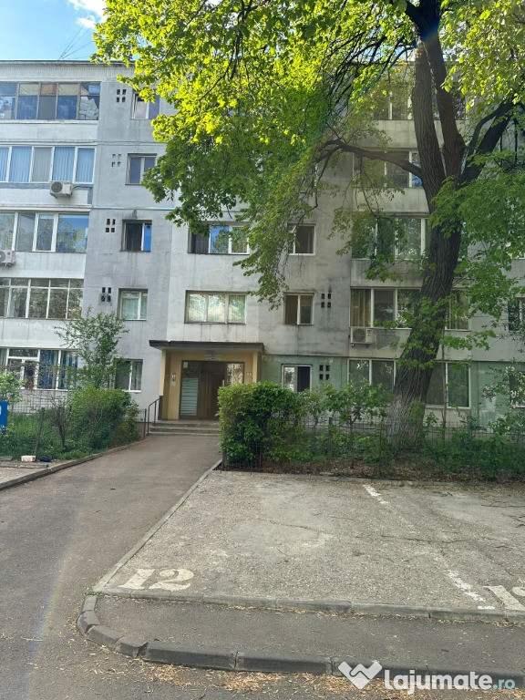Apartament 3 camere, Militari Apusului – Spațios, luminos, parcare inc