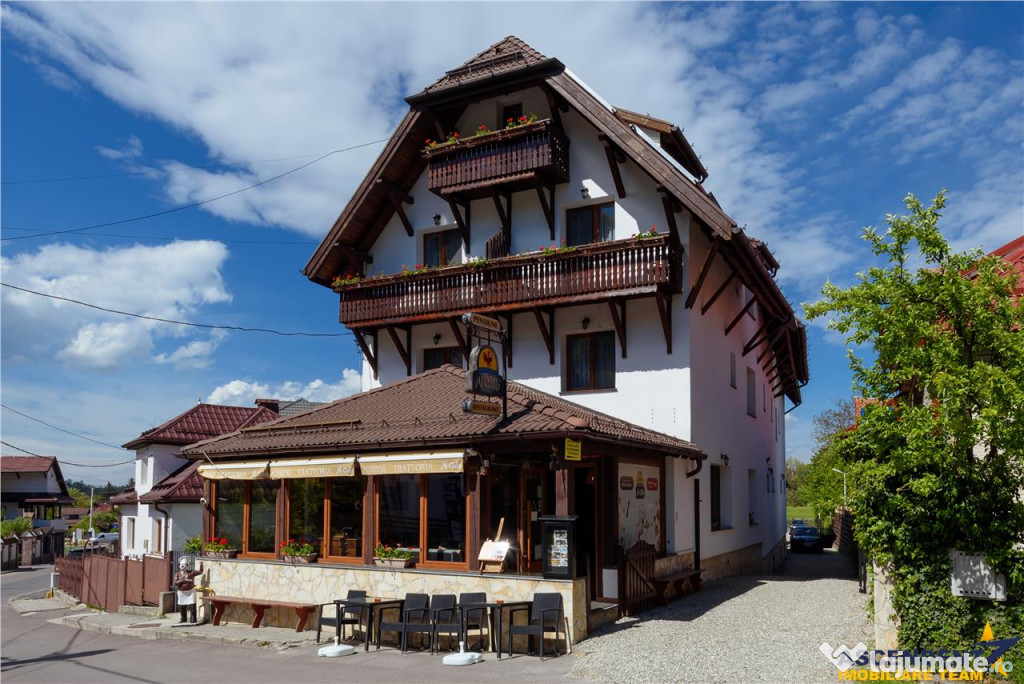 Langa Castelul Bran: Pensiune restaurant transfer afacer
