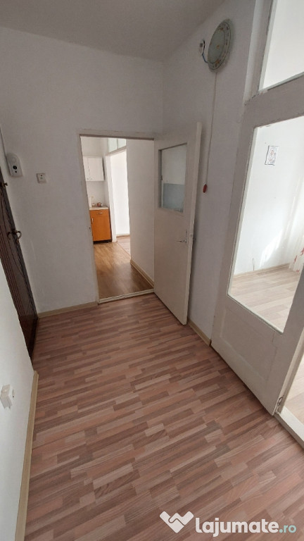 Apartament cu 2 camere