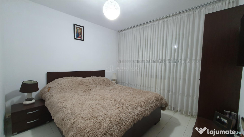 Apartament - 3 camere - 54 mp - Burdujeni - Moldova