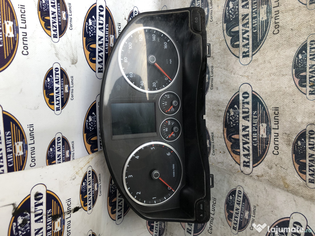 Ceasuri Bord UK Volkswagen Tiguan 2.0 2008