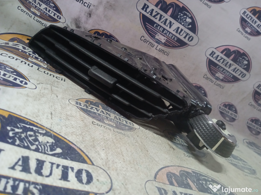 Grila ventilatie dreapta Ford C-MAX