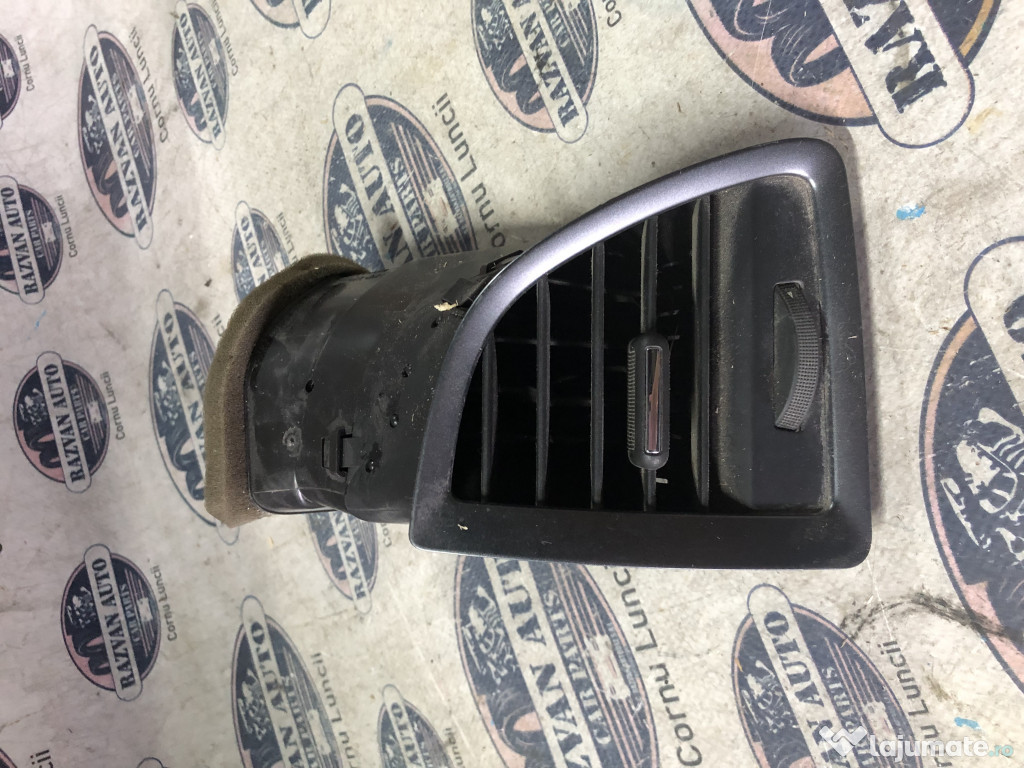 Grila ventilatie dreapta Opel Astra J 2013