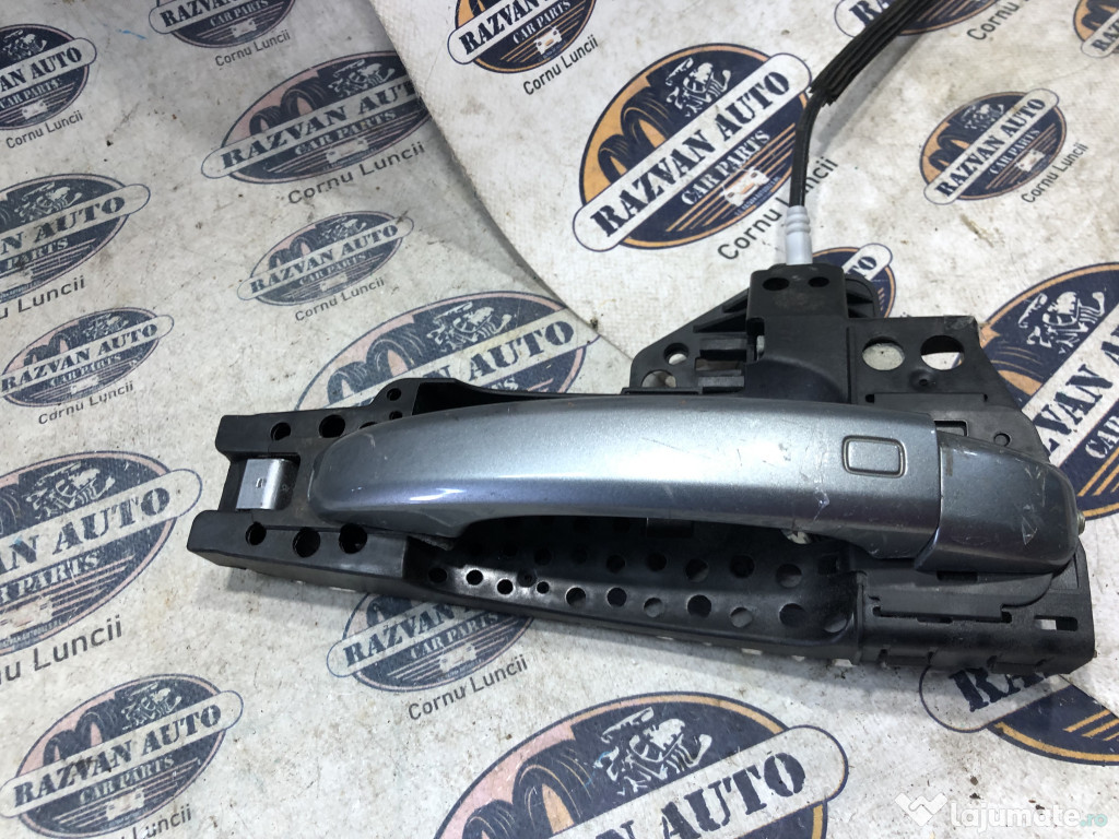 Maner exterior dreapta fata Audi A4 B8 2012