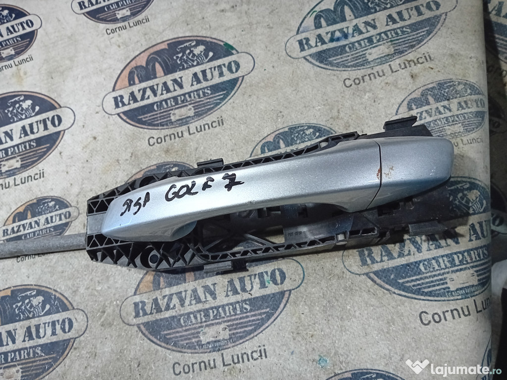 Maner exterior stanga spate Volkswagen Golf 7 2015