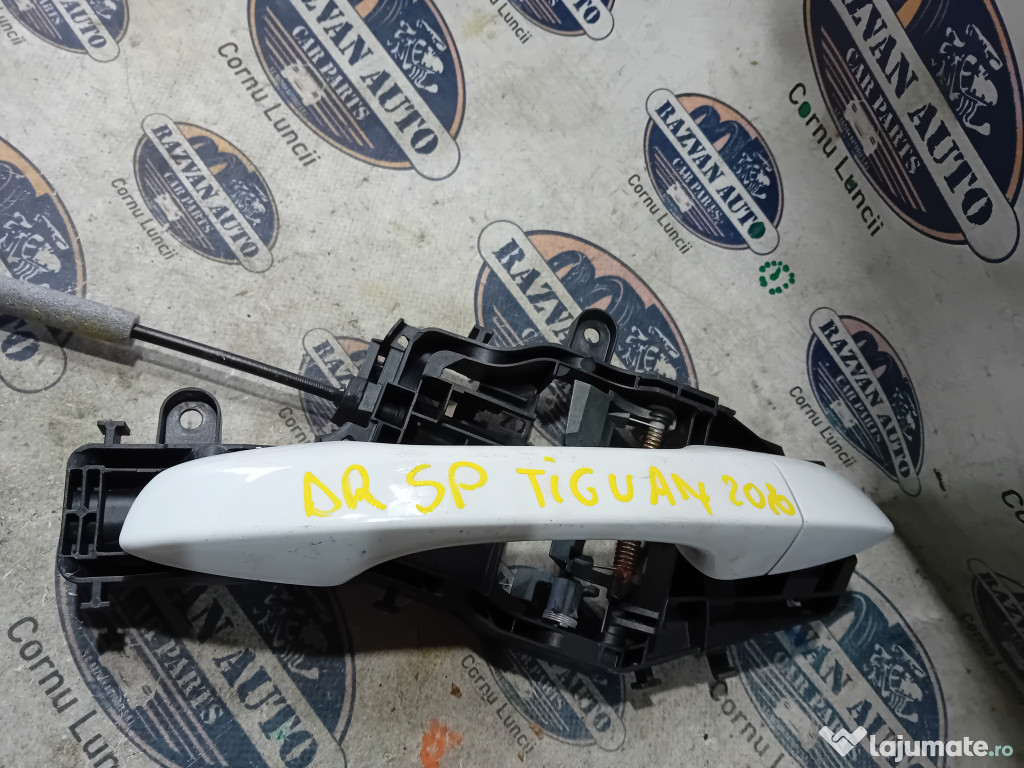 Maner exterior dreapta spate Volkswagen Tiguan 2008