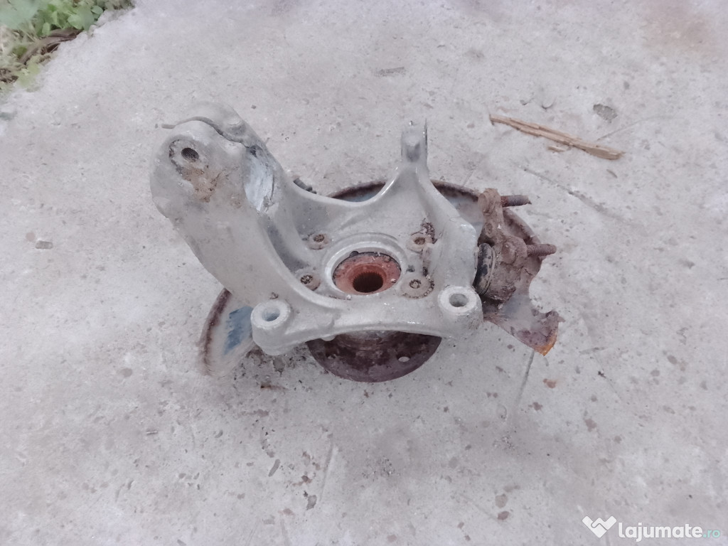 Fuzeta dreapta fata Volkswagen Passat CC 2.0 Motorina 2013