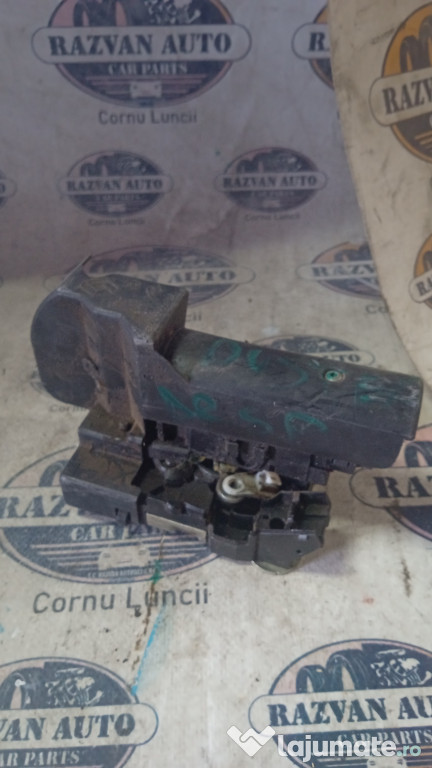 Broasca dreapta spate Dacia Duster