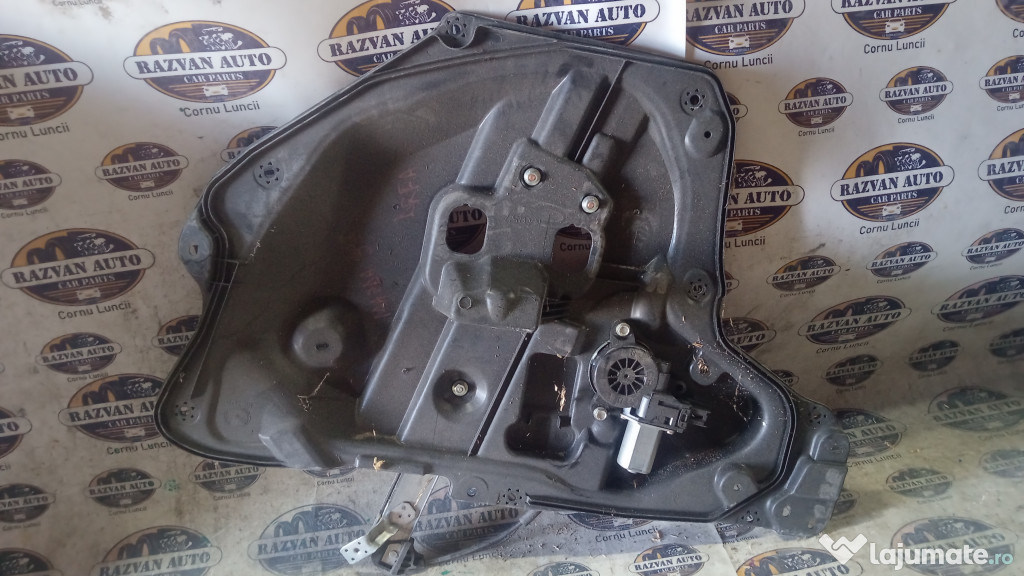 Macara geam dreapta fata Mazda 3 2013