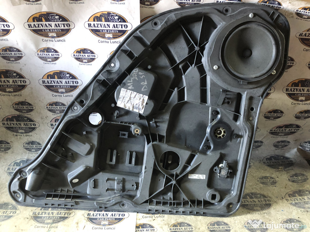 Macara geam dreapta spate Mercedes ML 2012