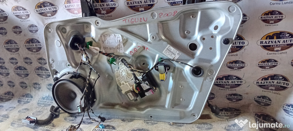 Macara geam dreapta fata Volkswagen Tiguan 2008