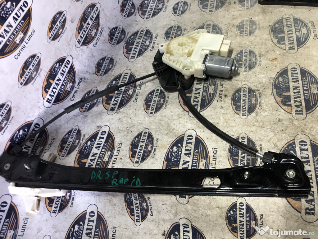 Macara geam dreapta spate Skoda RAPID 2013