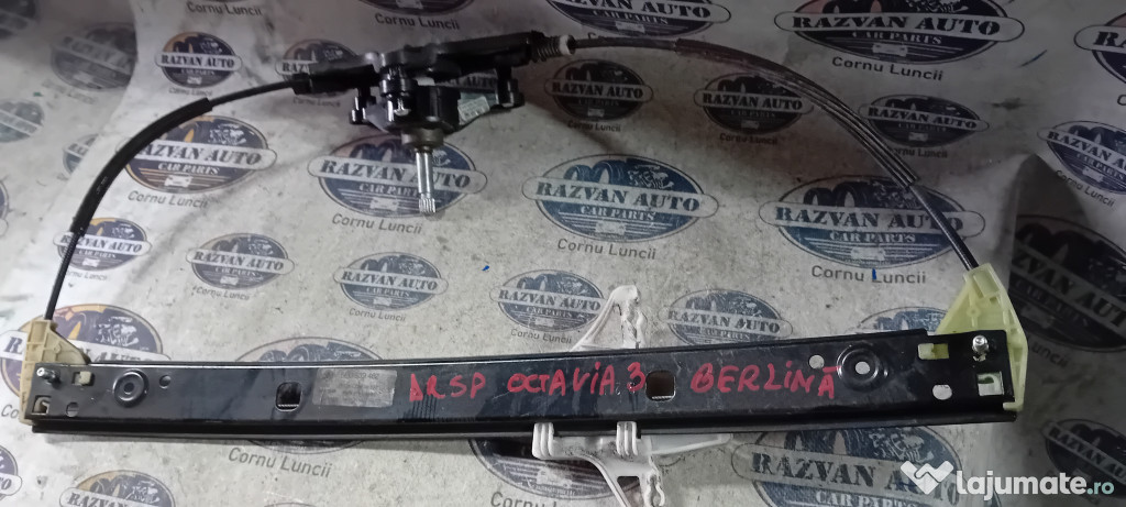 Macara geam dreapta spate Skoda Octavia 3 Berlina 2015