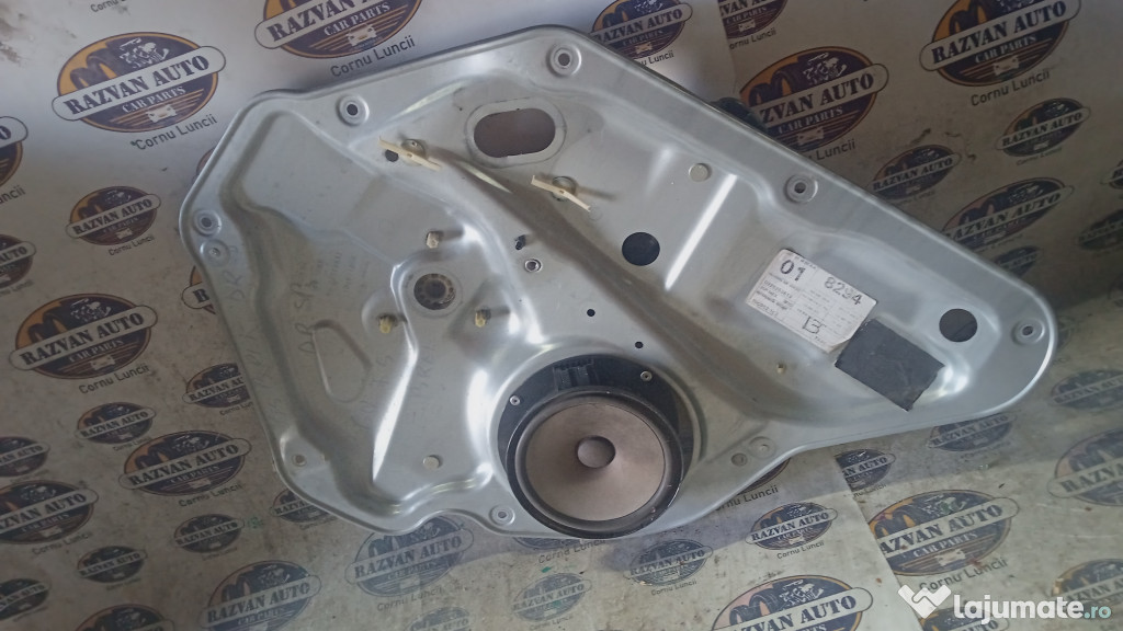 Macara geam dreapta spate Volkswagen Golf 5