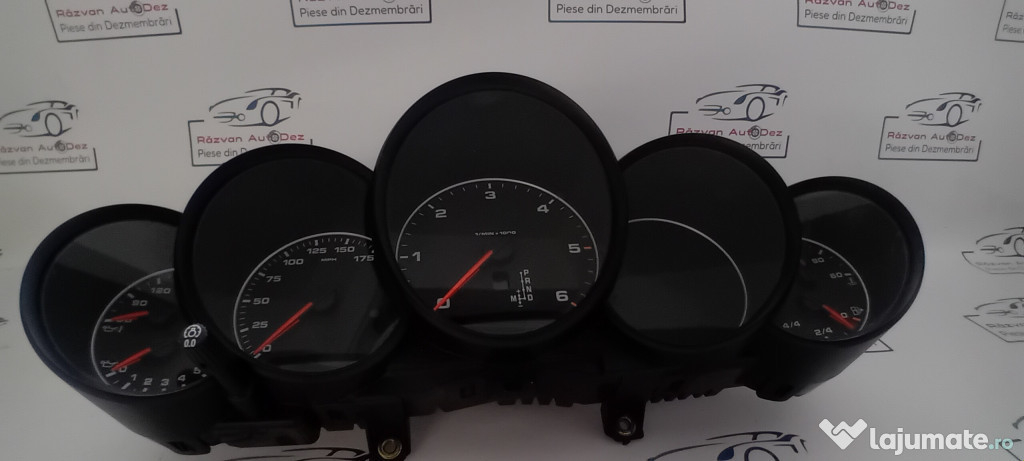 Ceasuri Bord UK Porsche Cayenne 2011
