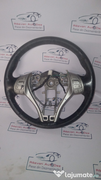 Volan cu comenzi Nissan Qashqai 2015