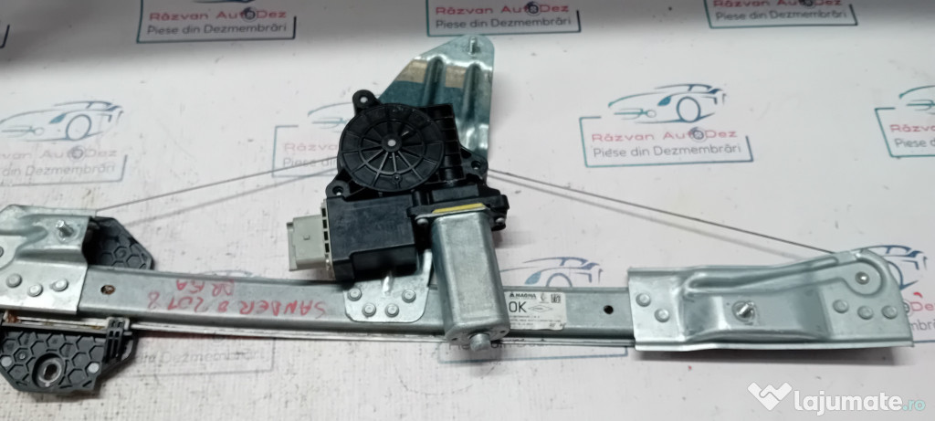 Macara geam dreapta fata Dacia Sandero 2018