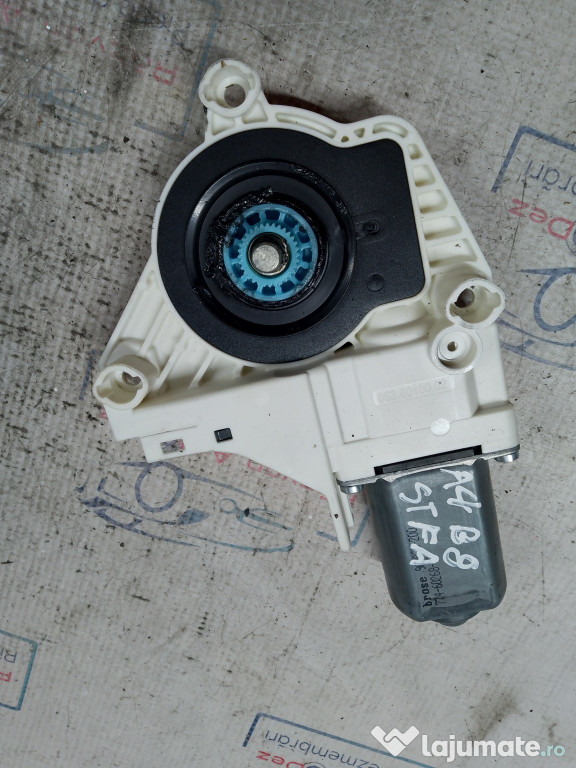 Motoras macara stanga fata Audi A4 B8 2008