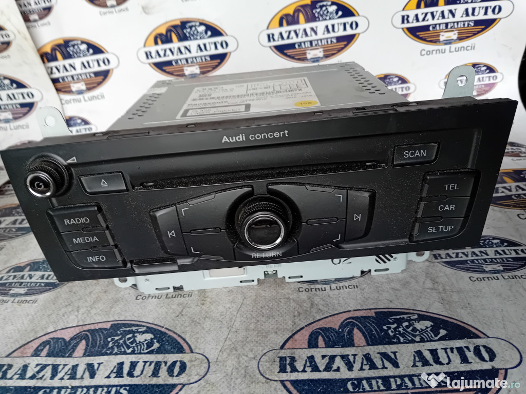 CD Player  Audi Q5 2010