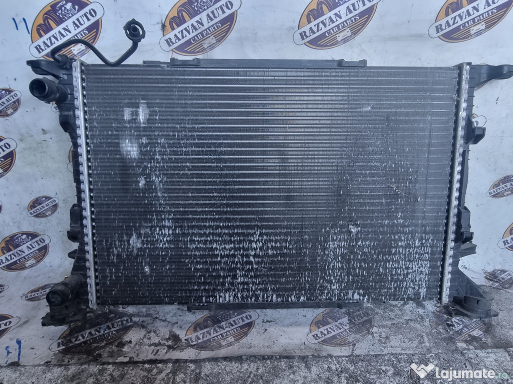 Radiator apa Audi A4 B8 2.0 Motorina 2010