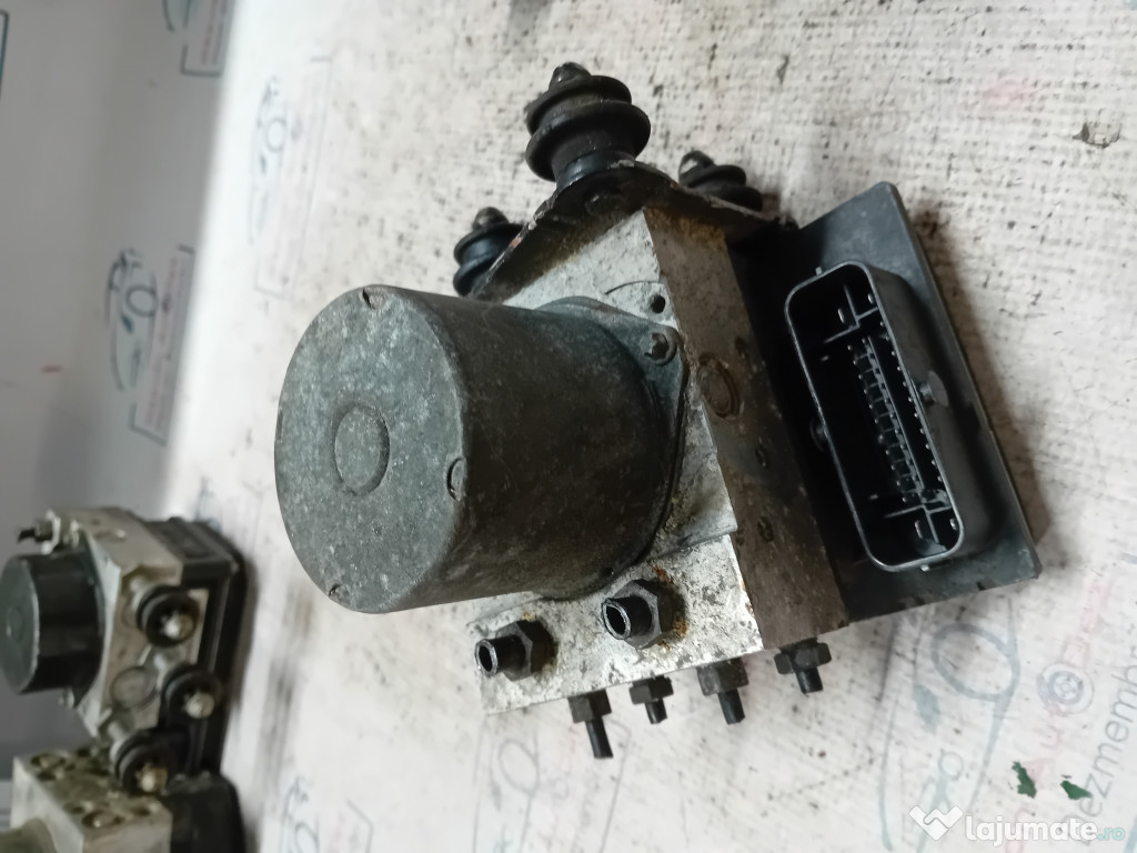 Pompa abs Audi A5 2012