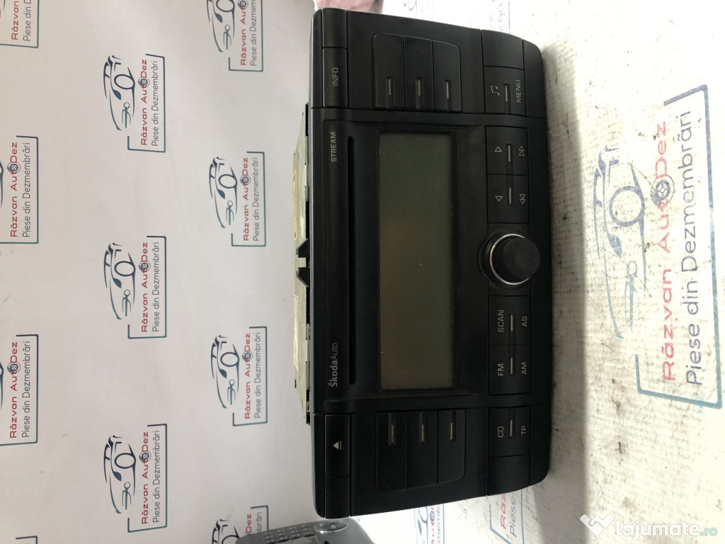 CD Player Skoda Octavia 2 2008