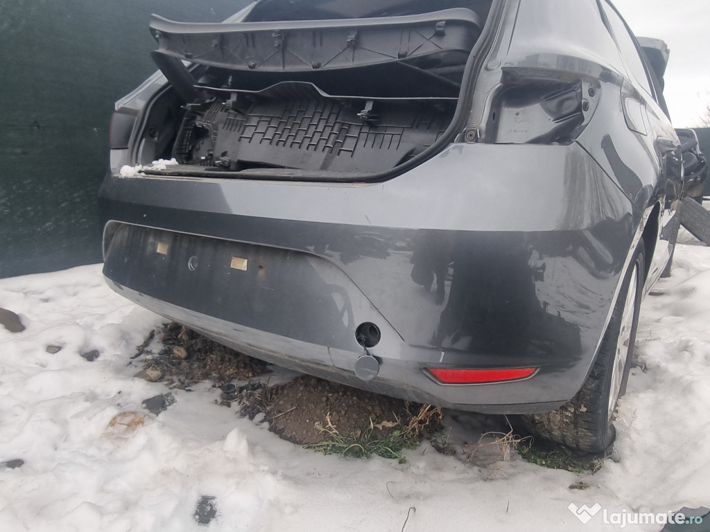 Bara spate Seat Leon Hatchback 2015