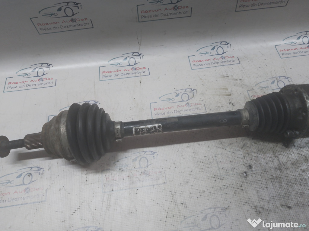 Planetara stanga fata Volkswagen Golf 5 2011