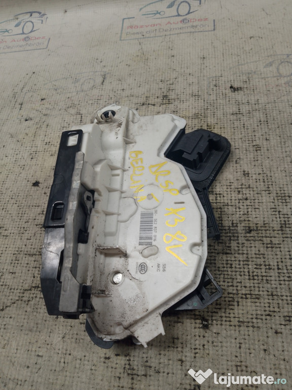 Broasca dreapta spate Audi A3 8V Berlina 2015