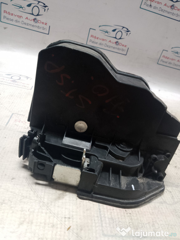 Broasca stanga spate BMW F10 2011