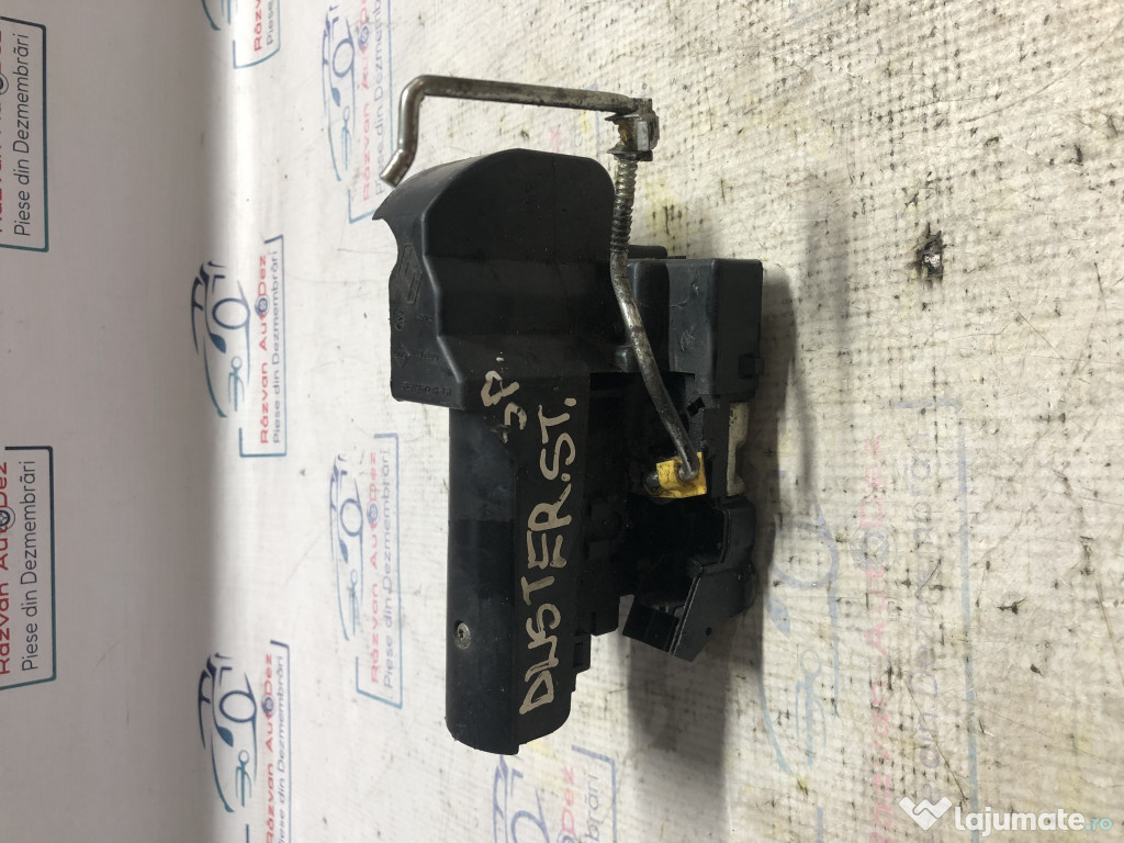 Broasca stanga spate Dacia Duster 2013