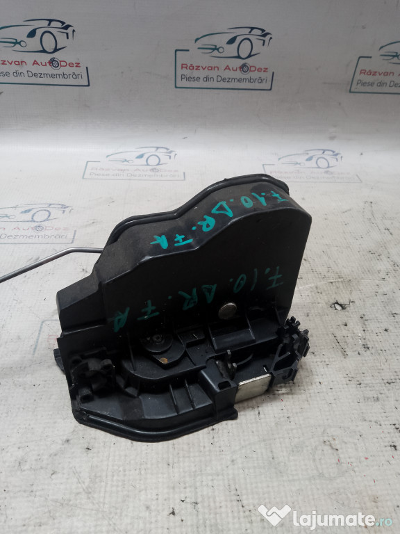 Broasca dreapta fata BMW F10 2012