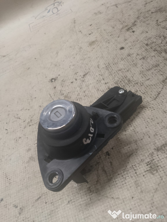 Butuc hayon Dacia Duster 2013