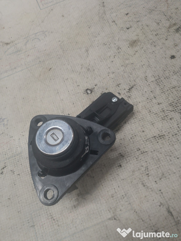 Butuc hayon Dacia Duster 2014