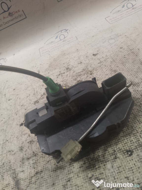 Broasca stanga spate Opel Insignia A 2010